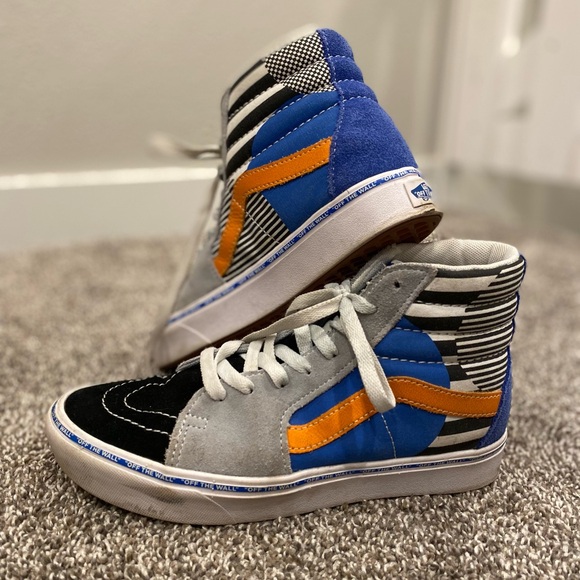 Vans High-Top Sneakers - Picture 5 of 9